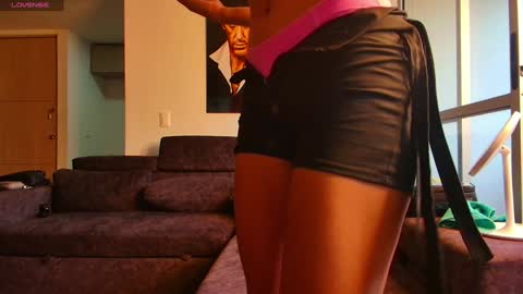 Snapshot of latin_couple77 chatting on 01-07-25, 10:30 Sara y Andy online show from 01-07-25, 10:30