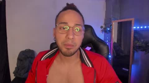 Snapshot of latin_luxury_i chatting on 02-27-25, 07:12 Free OF online show from 02-27-25, 07:12