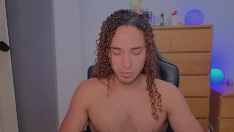 Snapshot of latin_luxury_i chatting on 10-02-25, 05:25 Free OF online show from 10-02-25, 05:25