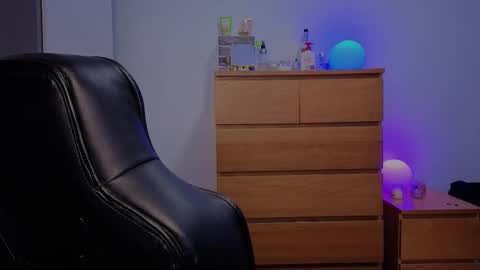 Snapshot of latin_luxury_i chatting on 10-20-25, 05:30 Free OF online show from 10-20-25, 05:30