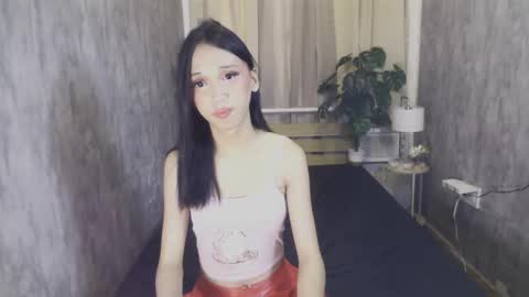 Snapshot of latina_andrea chatting on 11-25-25, 03:06 latina_andrea online show from 11-25-25, 03:06