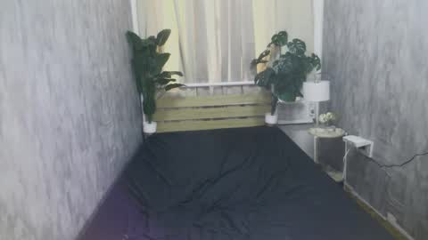 Snapshot of latina_andrea chatting on 11-28-25, 01:30 latina_andrea online show from 11-28-25, 01:30