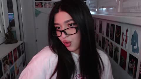 miiiiiiaaaa online show from 01-12-25, 08:25