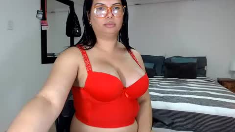 FLOR SALVAJE online show from 07-03-26, 03:35