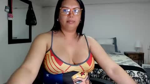FLOR SALVAJE online show from 07-14-26, 12:35
