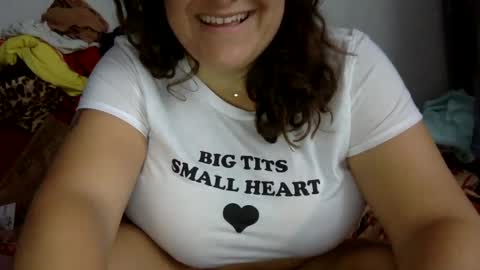 latinagoddess_isa online show from 10-01-25, 10:38