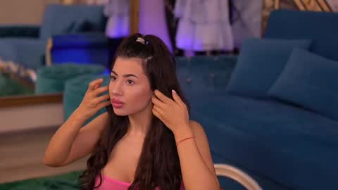 Latina online show from 03-09-25, 06:32