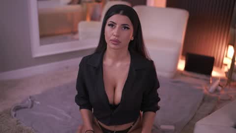 Latina online show from 04-29-26, 07:31