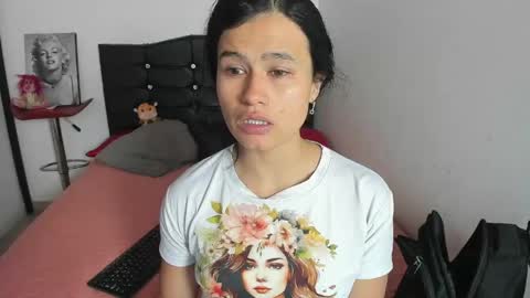 Luna  online show from 04-28-26, 03:50