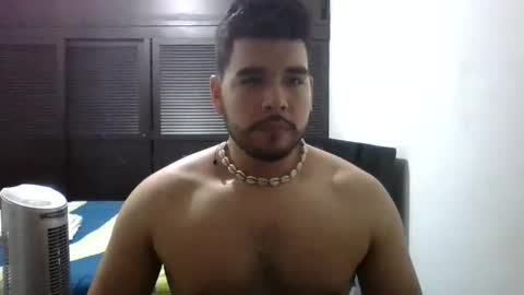 Snapshot of latinbeardcali chatting on 03-31-26, 06:30 latinbeardcali online show from 03-31-26, 06:30