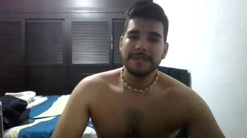 Snapshot of latinbeardcali chatting on 04-04-26, 12:53 latinbeardcali online show from 04-04-26, 12:53