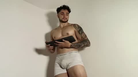 LatinBoyVIP  Colombian online show from 07-14-26, 02:05