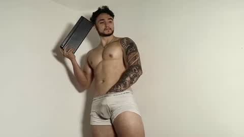 LatinBoyVIP  Colombian online show from 07-21-26, 02:41