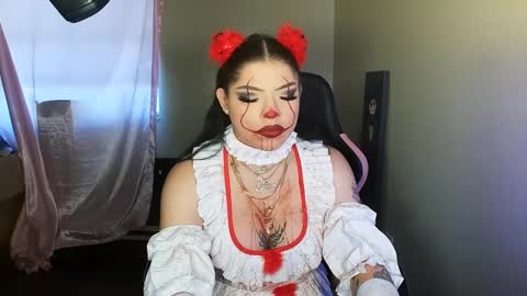 Snapshot of latindholl chatting on 10-13-25, 07:47 Latin Dholl online show from 10-13-25, 07:47