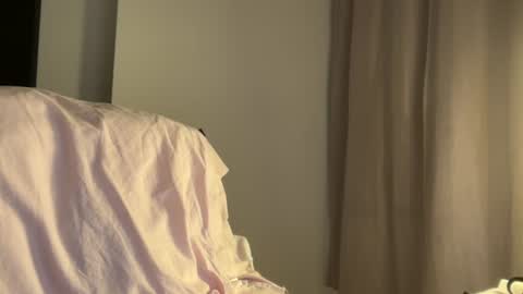Snapshot of latinella chatting on 06-10-26, 02:45 Hi - online show from 06-10-26, 02:45