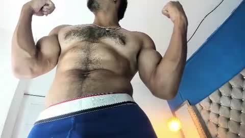 Snapshot of latinhotboys1 chatting on 06-24-26, 07:18 Zeus online show from 06-24-26, 07:18