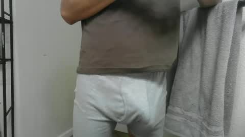latinman7945 online show from 06-19-26, 08:40