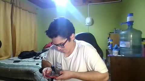 Snapshot of latinn_babe chatting on 03-19-26, 06:28 latinn_babe online show from 03-19-26, 06:28