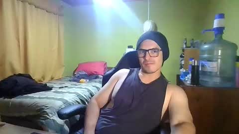 Snapshot of latinn_babe chatting on 03-26-26, 03:12 latinn_babe online show from 03-26-26, 03:12