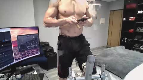 Snapshot of latino23bom chatting on 01-15-26, 10:31 sam online show from 01-15-26, 10:31