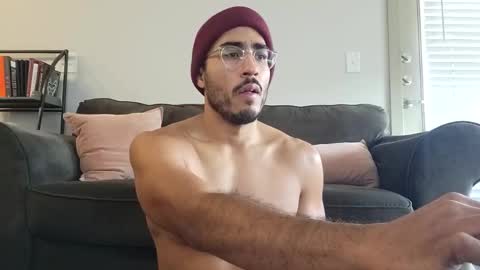 Snapshot of latinomixedbbc chatting on 03-02-25, 09:43 latinomixedbbc online show from 03-02-25, 09:43