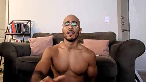 Snapshot of latinomixedbbc chatting on 10-20-25, 12:33 latinomixedbbc online show from 10-20-25, 12:33