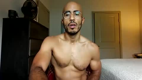 Snapshot of latinomixedbbc chatting on 11-19-25, 03:45 latinomixedbbc online show from 11-19-25, 03:45