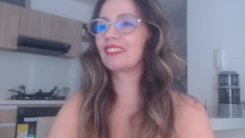 latinpaprika online show from 07-27-26, 12:01