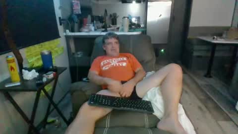 Snapshot of latniter742349 chatting on 10-08-25, 06:22 latniter online show from 10-08-25, 06:22