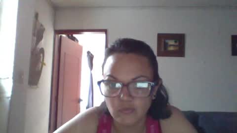 Laura online show from 06-05-26, 02:56