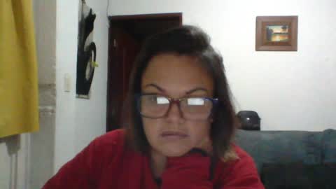 Laura online show from 06-07-26, 02:05