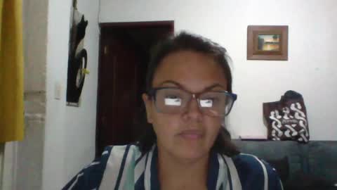 Laura online show from 06-13-26, 02:53