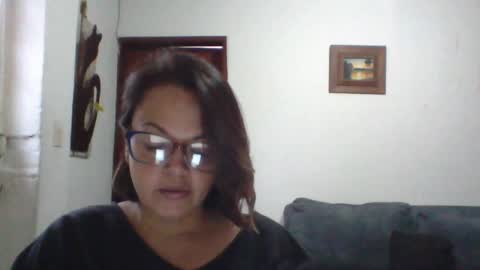 Laura online show from 06-18-26, 12:20
