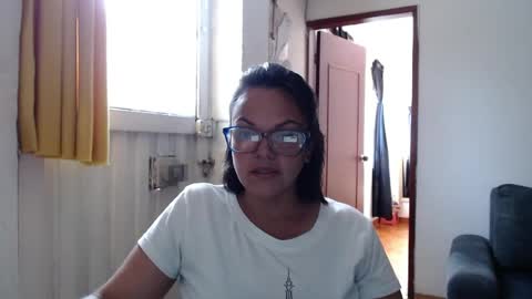 Laura online show from 06-22-26, 06:16