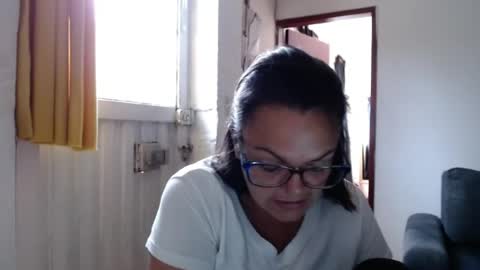 Laura online show from 07-20-26, 02:41