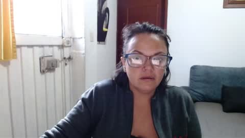 Laura online show from 07-21-26, 11:07