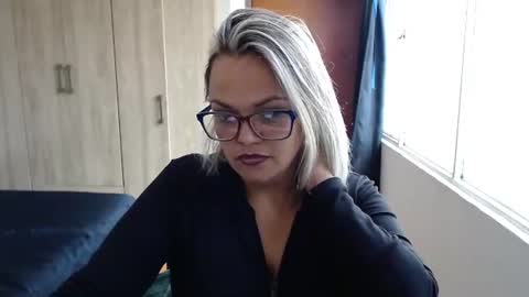 Laura online show from 07-28-26, 08:52