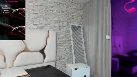 laulin_tay online show from 07-12-26, 03:30