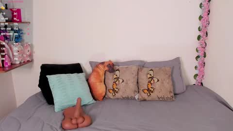 laura1__ online show from 11-06-25, 11:37