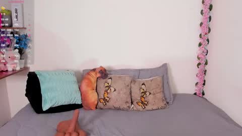 laura1__ online show from 11-17-25, 10:59