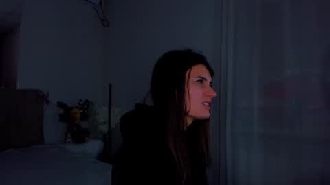 Snapshot of laura__leee chatting on 01-02-25, 06:07 Laura online show from 01-02-25, 06:07