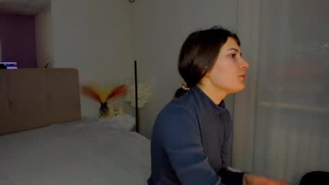 Snapshot of laura__leee chatting on 01-29-25, 06:22 Laura online show from 01-29-25, 06:22