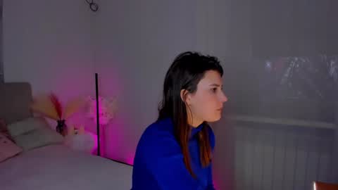 Snapshot of laura__leee chatting on 02-02-25, 09:30 Laura online show from 02-02-25, 09:30