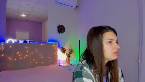 Laura online show from 01-18-26, 06:17