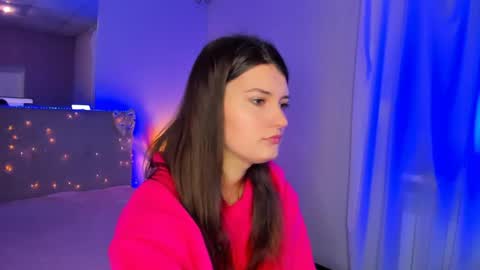 Laura online show from 04-30-26, 05:25