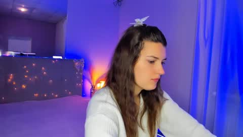 Laura online show from 05-03-26, 05:13