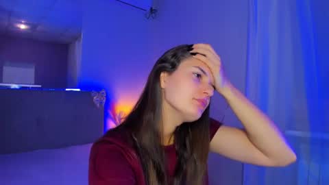 Laura online show from 07-17-26, 05:25