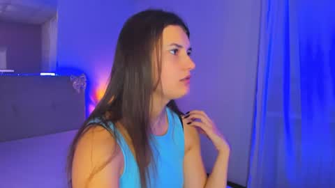 Laura online show from 07-20-26, 05:00