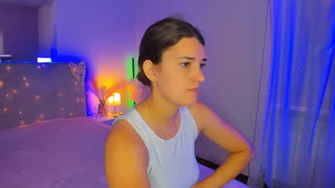 Laura online show from 07-28-26, 05:03