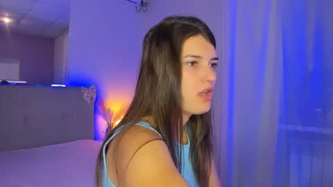Laura online show from 07-31-26, 05:18